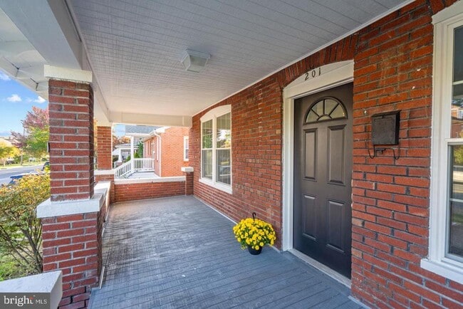 property at 201 Parkway St