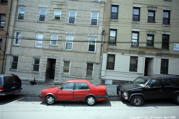 20 Orchard St in Yonkers, NY - Foto de edificio