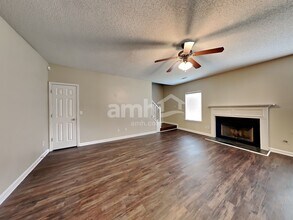 240 Juliet Dr in Hampton, GA - Building Photo - Building Photo