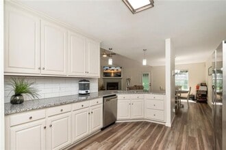 192 Bay Vw Dr in Daphne, AL - Building Photo - Building Photo