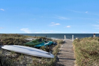 148 Creek Rd in Wading River, NY - Building Photo - Building Photo