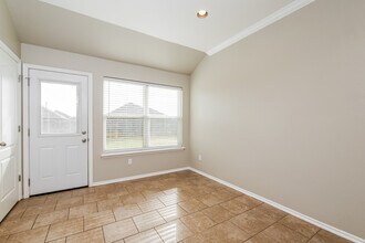 13312 Beaumont Dr in Piedmont, OK - Foto de edificio - Building Photo