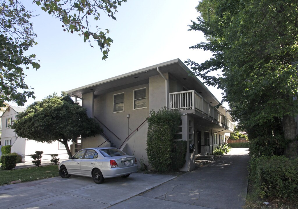 766 N 1st St in San Jose, CA - Foto de edificio