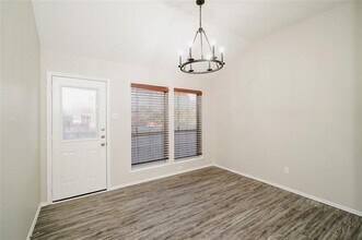 4201 S Coral Springs Dr in Fort Worth, TX - Building Photo - Building Photo