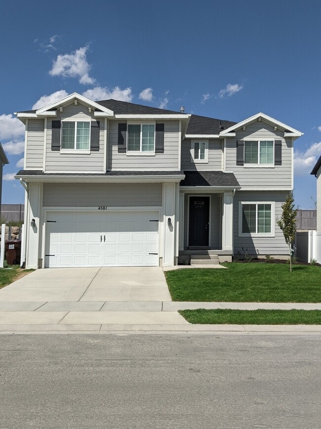 property at 4581 Flower Point