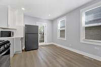 2134 W Shakespeare Ave in Chicago, IL - Building Photo - Building Photo