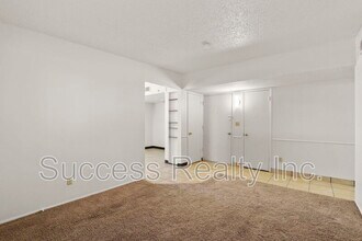 5440 Viceroy Dr in El Paso, TX - Building Photo - Building Photo
