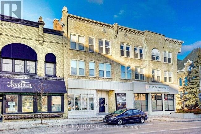 537 Talbot St in St Thomas, ON - Building Photo - Building Photo