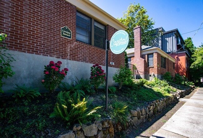property at 1952 NW Lovejoy St
