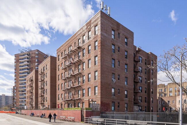 201 Brighton 1St Rd in Brooklyn, NY - Foto de edificio - Building Photo