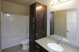 Pinecrest Apartment Homes in Fargo, ND - Building Photo - Interior Photo