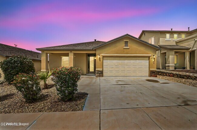 7533 Red Cedar Dr in El Paso, TX - Building Photo - Building Photo