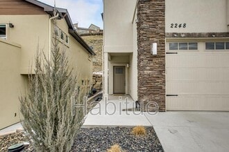 2248 W Hill Terrace Ln in Boise, ID - Building Photo - Building Photo