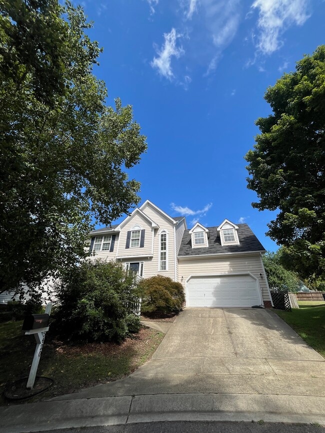 property at 5420 Phillipsburg Dr