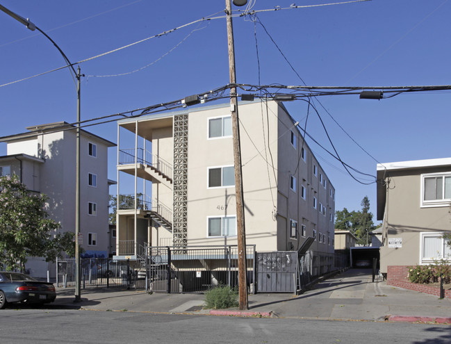 467 S 8th St in San Jose, CA - Foto de edificio - Building Photo