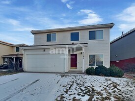 21480 E 42nd Ave in Denver, CO - Building Photo