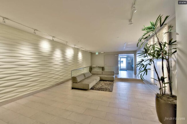 property at 1635 California St