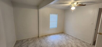 818 Veller Dr in Houston, TX - Building Photo - Building Photo