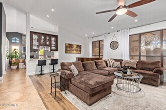 2555 N Tamarisk St in Chandler, AZ - Building Photo - Building Photo