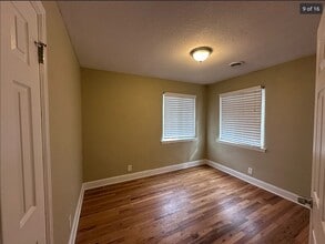 2340 Garrison St in Lakewood, CO - Foto de edificio - Building Photo