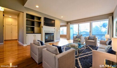 10 Ledgewood Dr in Brookfield, CT - Building Photo - Building Photo