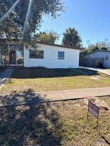 22259 Belinda Ave in Port Charlotte, FL - Building Photo
