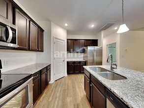 54 Gregory Dr in Clayton, NC - Foto de edificio - Building Photo