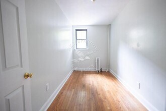 160 W 132nd St in New York, NY - Building Photo - Building Photo