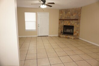 5679 Marathon Pky in Jacksonville, FL - Building Photo - Building Photo