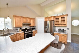 6068 Eagle Nest Dr in Salt Lake City, UT - Building Photo - Building Photo