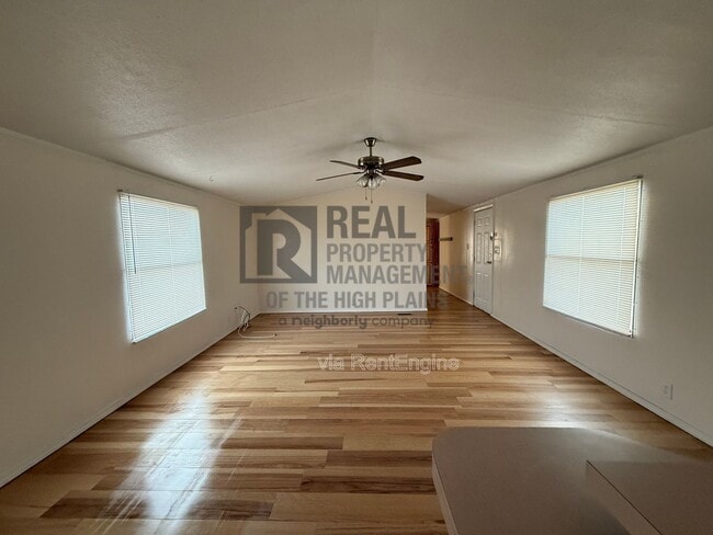 8230 Upton Rd in Amarillo, TX - Building Photo - Building Photo