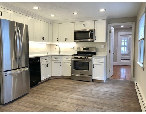 58 Pearl St-Unit -1 in Boston, MA - Building Photo