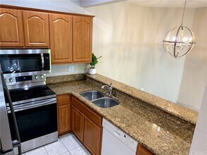 25850 Kay Ave in Hayward, CA - Building Photo - Building Photo