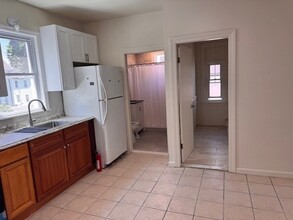 193 Madison St, Unit 2 in Malden, MA - Building Photo - Building Photo