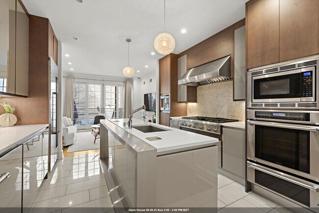 property at 526 Hudson St