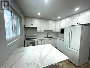 184 Hollyberry Trail in Toronto, ON - Building Photo - Building Photo