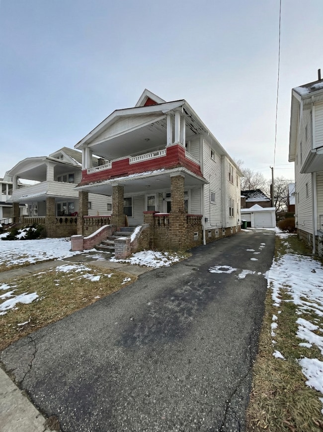 property at 10012 Greenview Ave