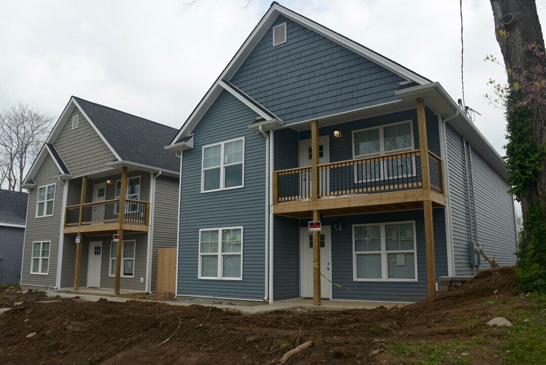 830 Bryan Ave in Lexington, KY - Foto de edificio