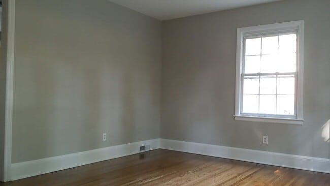 1709 Merry Oaks Rd in Charlotte, NC - Building Photo - Building Photo