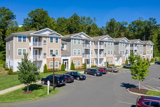 The Oliver Bloomfield in Bloomfield, CT - Building Photo - Building Photo