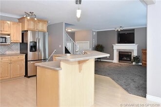11509-11581 81 Ave in Grande Prairie, AB - Building Photo - Building Photo
