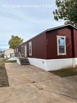 811 S Hightower St in Stillwater, OK - Building Photo