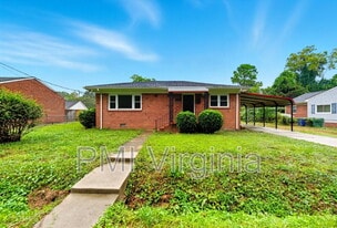 2226 Florida Ave in Suffolk, VA - Building Photo