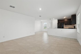 8400 High Robin Ave in Fort Worth, TX - Building Photo - Building Photo