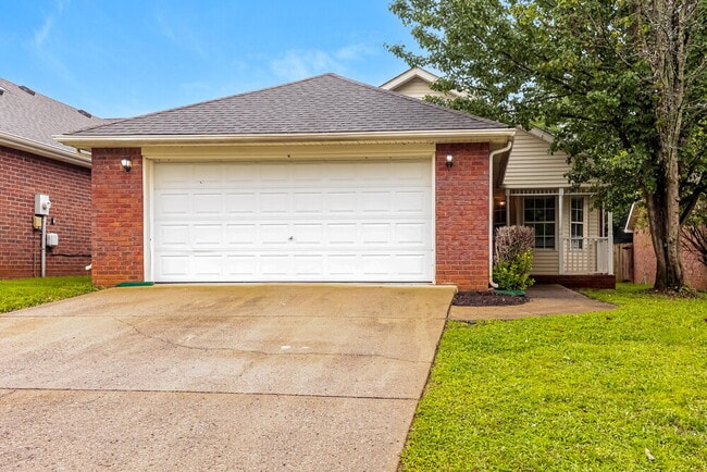 605 Freedom Ct