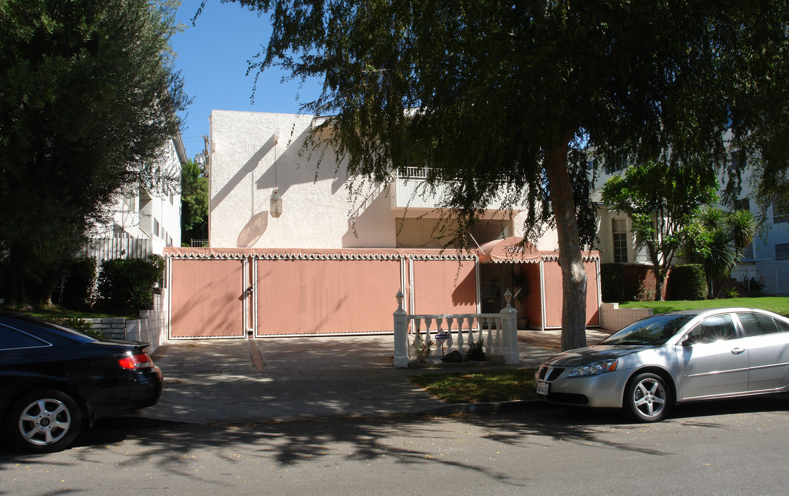 1834 Thayer Ave in Los Angeles, CA - Foto de edificio