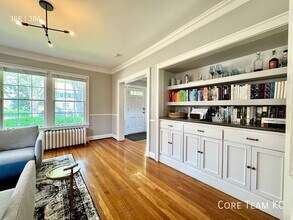 635 W 61st Terrace in Kansas City, MO - Building Photo - Building Photo