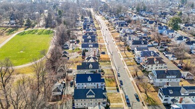 58 Maplewood Ave in West Hartford, CT - Building Photo - Building Photo