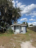 1035 N Davis Ave in Lakeland, FL - Building Photo