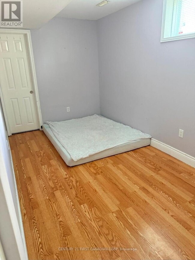 1150 Kipps Ln in London, ON - Building Photo - Building Photo